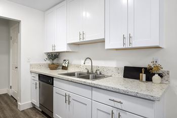 Upgraded cabinets & countertops